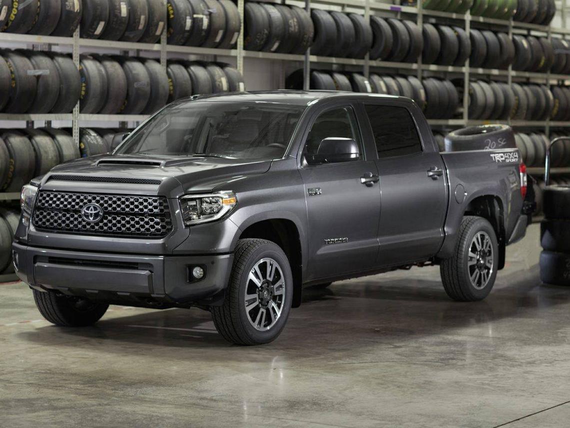 TOYOTA TUNDRA 2018 5TFEM5F11JX126433 image