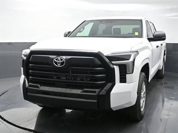 TOYOTA TUNDRA 2026 5TFKB5DB2TX336207 image