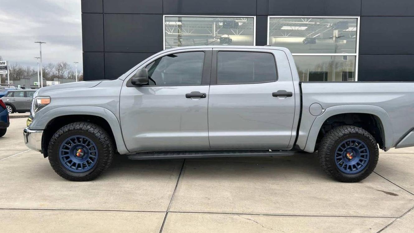 TOYOTA TUNDRA 2021 5TFEY5F19MX295348 image