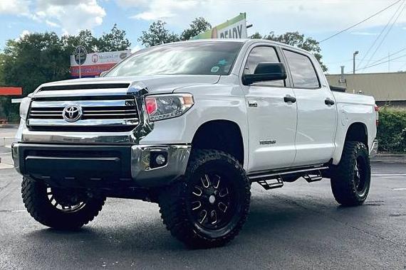 TOYOTA TUNDRA 2017 5TFDW5F15HX616373 image