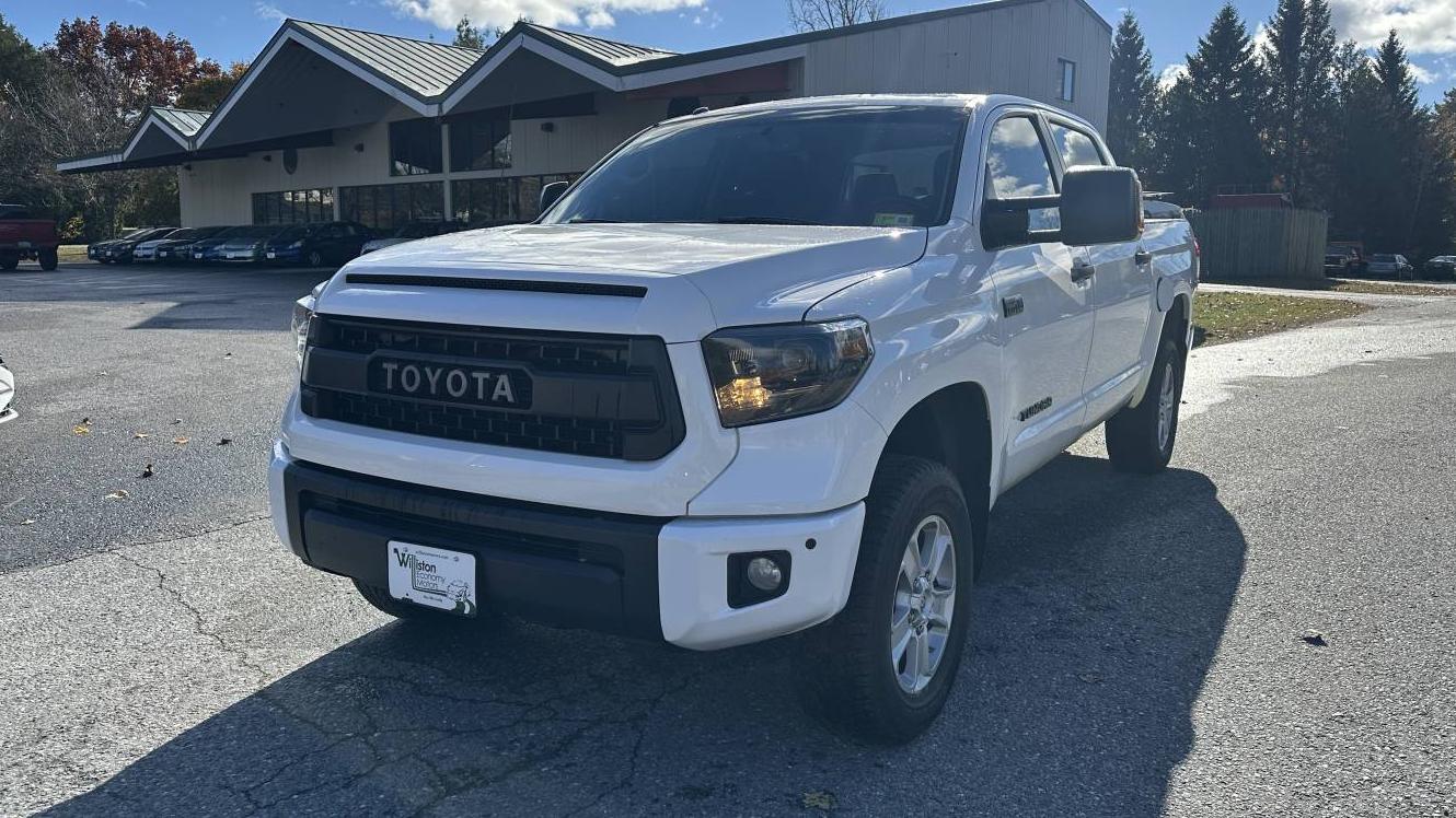 TOYOTA TUNDRA 2017 5TFDY5F13HX625535 image