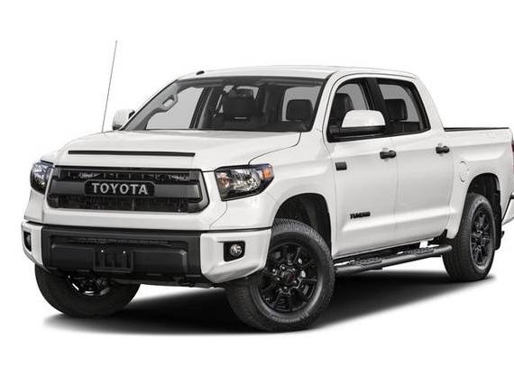 TOYOTA TUNDRA 2017 5TFDW5F10HX675590 image