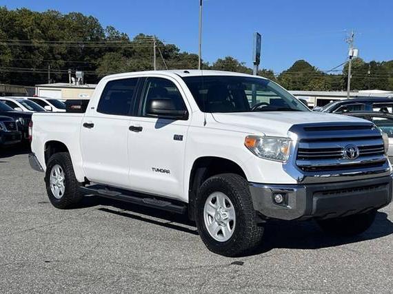 TOYOTA TUNDRA 2017 5TFDW5F1XHX662846 image