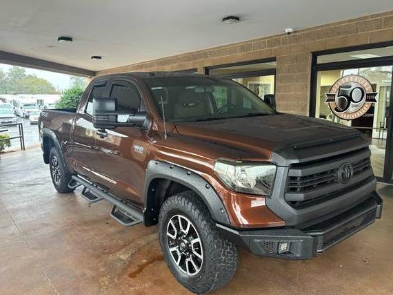 TOYOTA TUNDRA 2017 5TFUY5F11HX651731 image TOYOTA TUNDRA 2017 5TFUY5F11HX651731 image