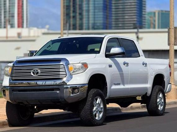 TOYOTA TUNDRA 2017 5TFHW5F19HX622923 image