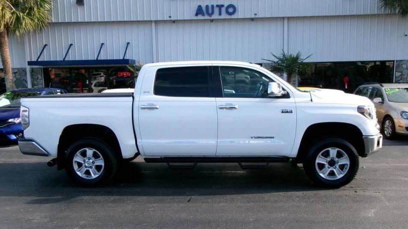 TOYOTA TUNDRA 2017 5TFDW5F13HX633205 image