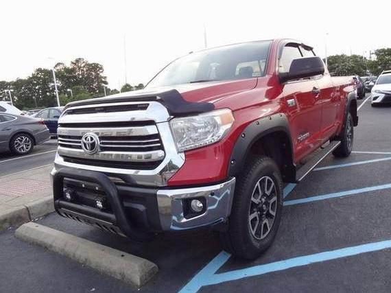 TOYOTA TUNDRA 2017 5TFUY5F14HX584767 image