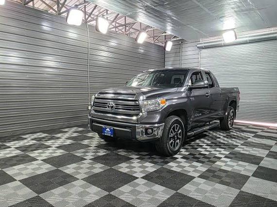 TOYOTA TUNDRA 2017 5TFUY5F17HX643116 image