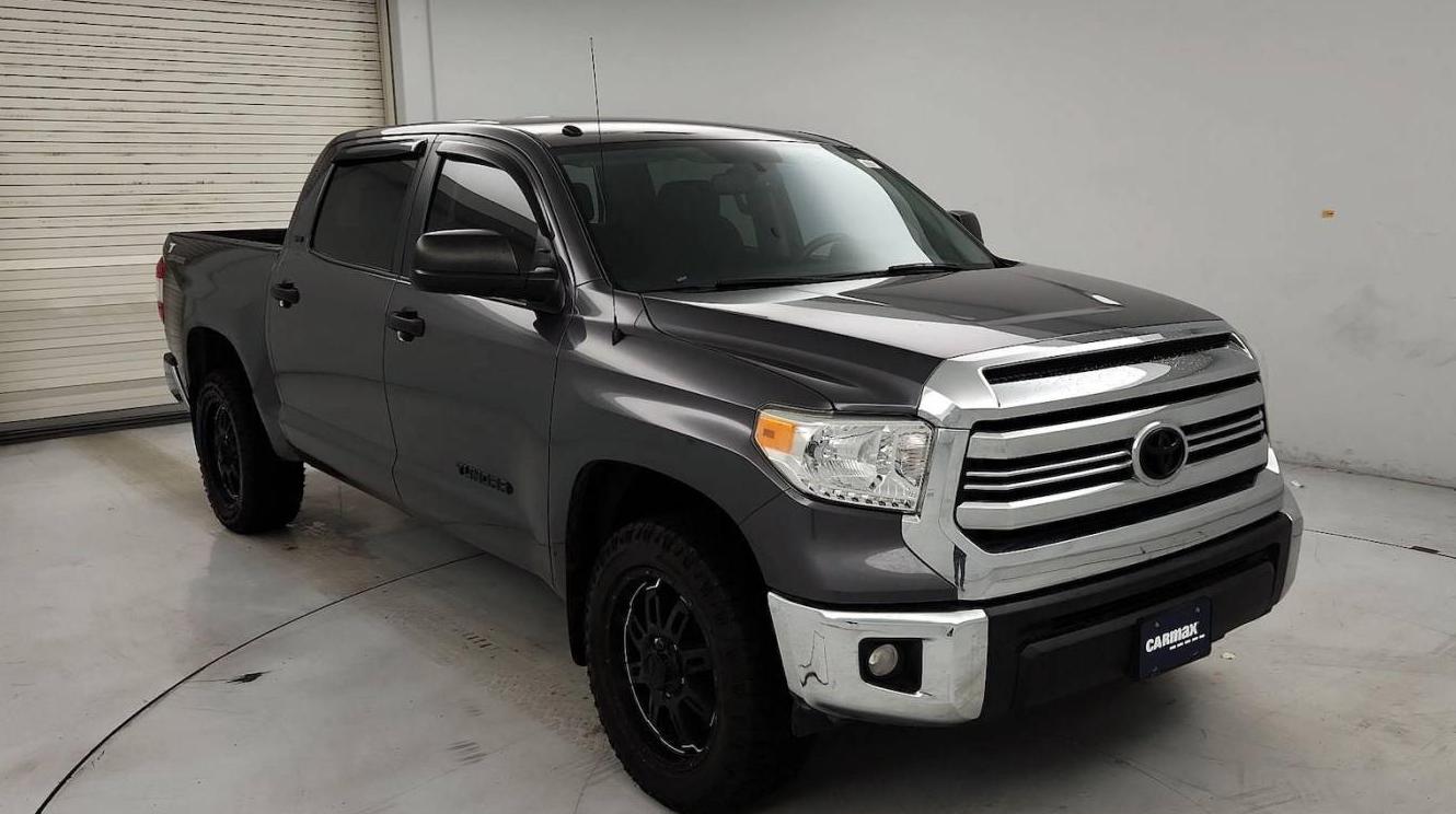 TOYOTA TUNDRA 2017 5TFEM5F12HX112499 image