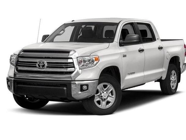 TOYOTA TUNDRA 2017 5TFDW5F18HX644717 image