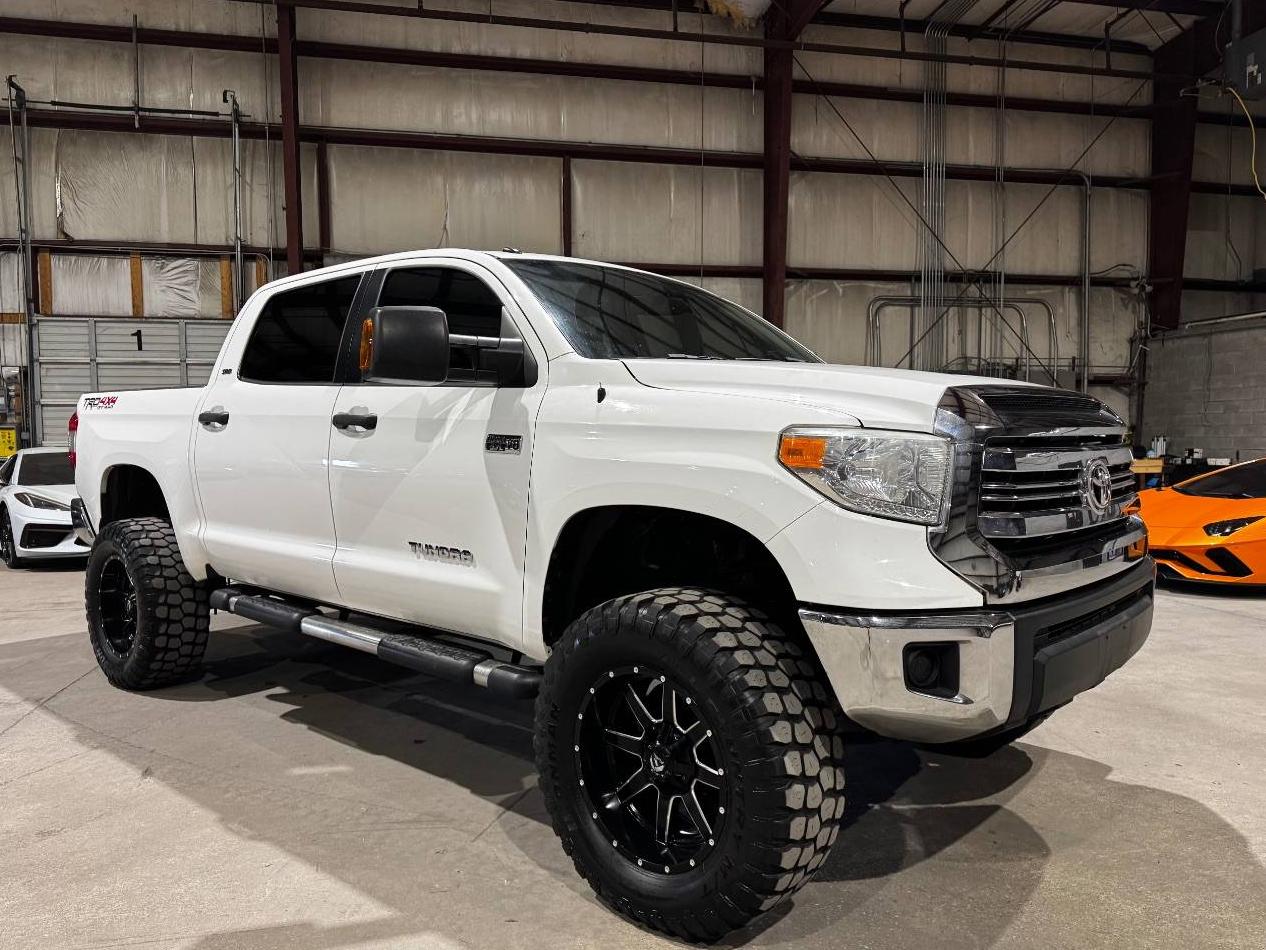 TOYOTA TUNDRA 2017 5TFDY5F1XHX593098 image