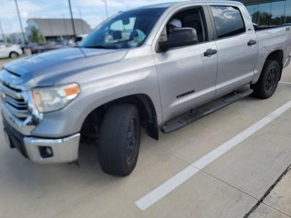 TOYOTA TUNDRA 2017 5TFEW5F14HX220178 image