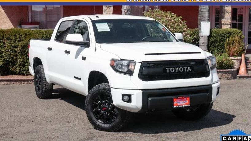 TOYOTA TUNDRA 2017 5TFDY5F11HX671669 image