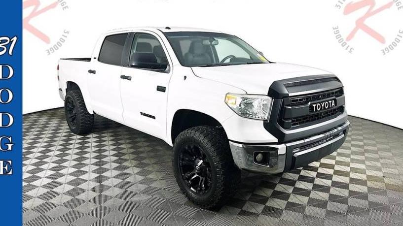 TOYOTA TUNDRA 2017 5TFDW5F14HX597864 image