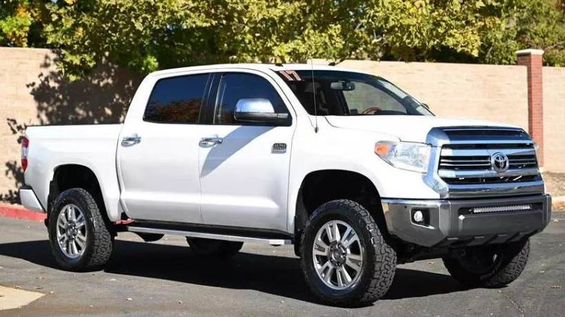 TOYOTA TUNDRA 2017 5TFAW5F17HX623053 image