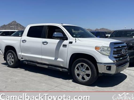 TOYOTA TUNDRA 2017 5TFAW5F12HX661662 image