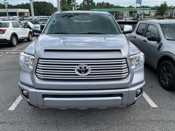 TOYOTA TUNDRA 2017 5TFAW5F11HX663645 image