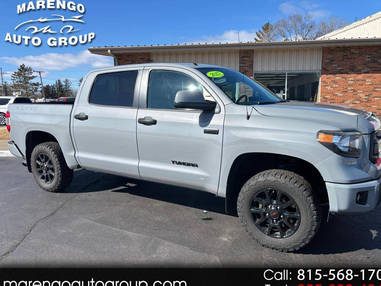 TOYOTA TUNDRA 2017 5TFDW5F16HX623798 image