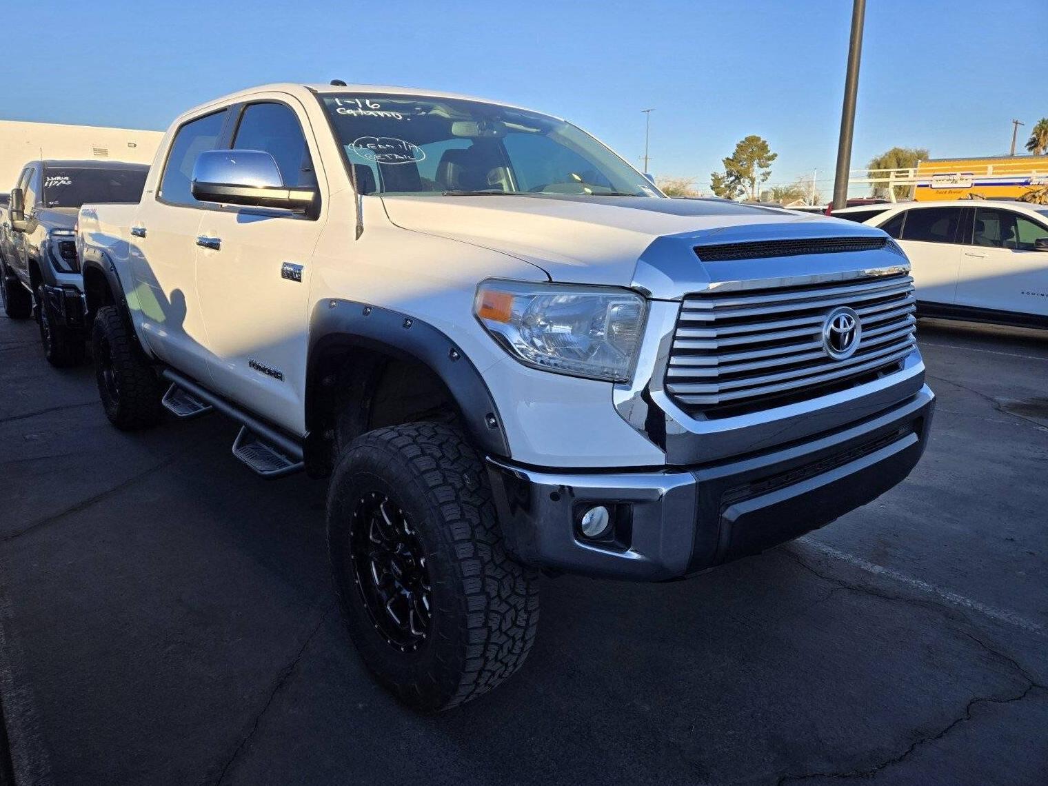 TOYOTA TUNDRA 2017 5TFHW5F14HX621775 image