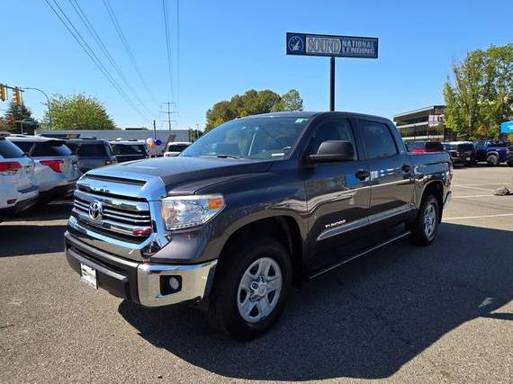TOYOTA TUNDRA 2017 5TFDM5F14HX071952 image