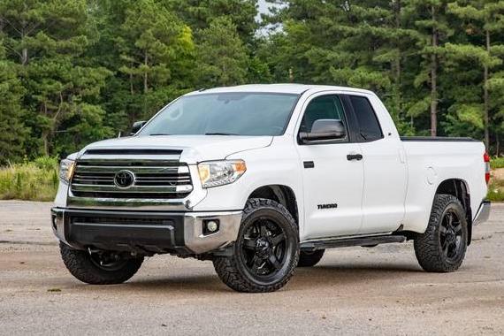 TOYOTA TUNDRA 2017 5TFUW5F1XHX663527 image