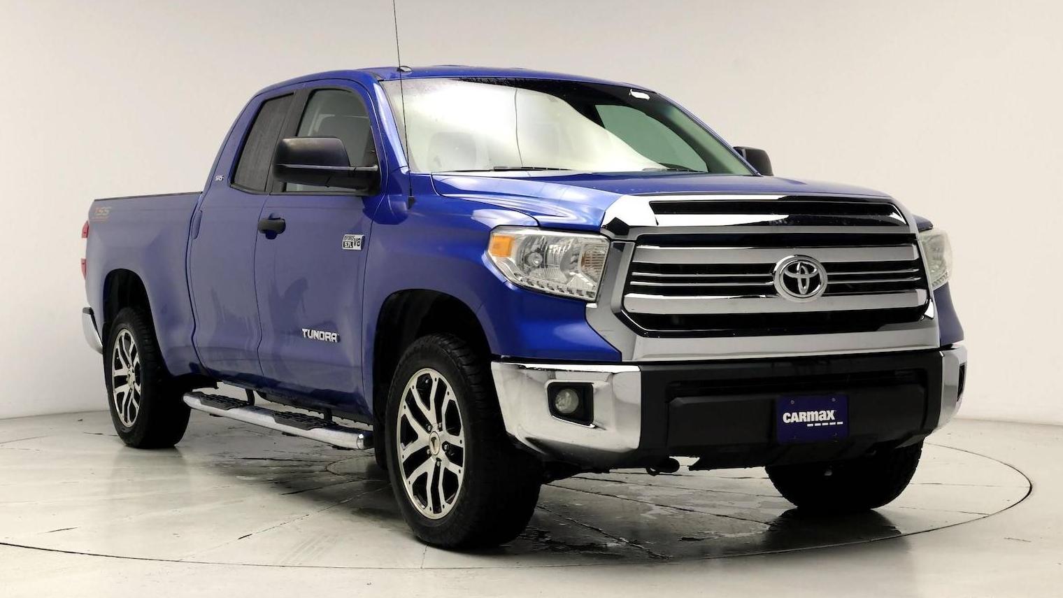 TOYOTA TUNDRA 2017 5TFUW5F17HX628492 image