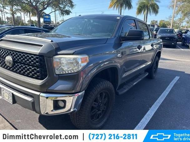 TOYOTA TUNDRA 2017 5TFDW5F1XHX624890 image