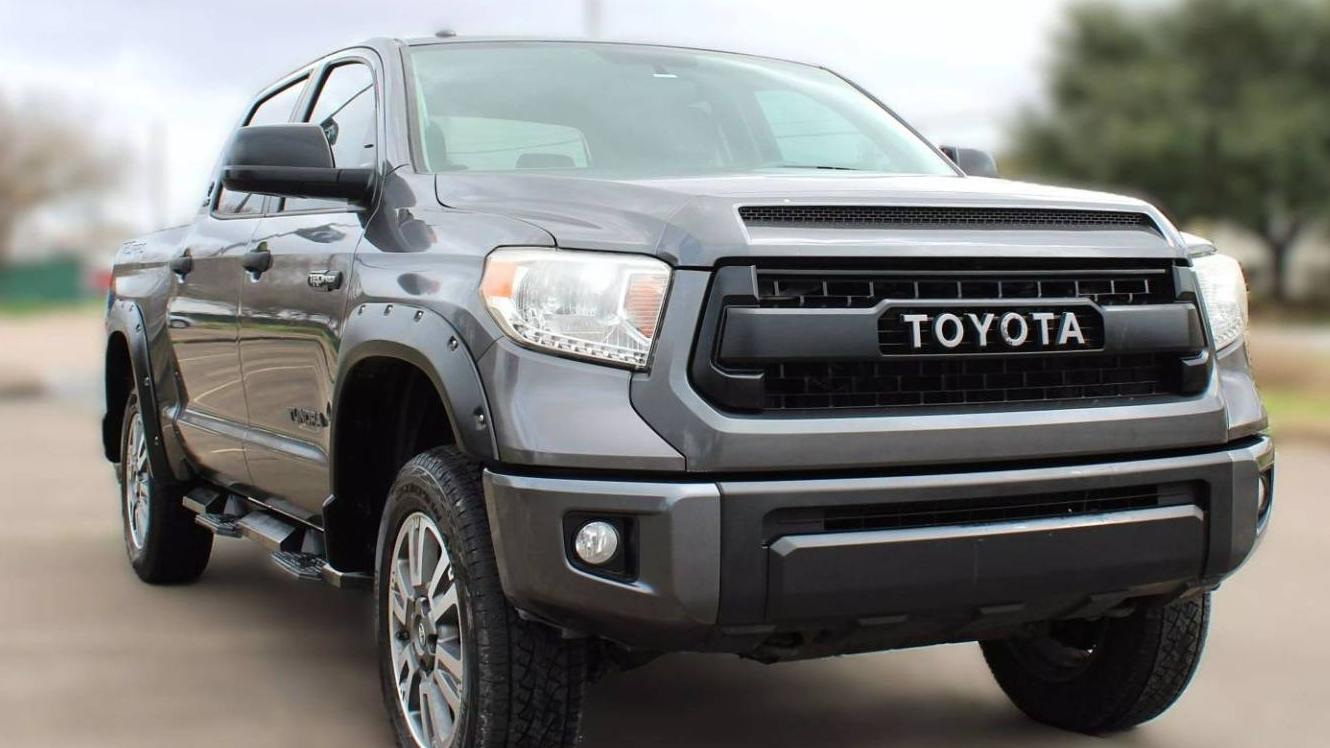 TOYOTA TUNDRA 2017 5TFDW5F10HX583766 image