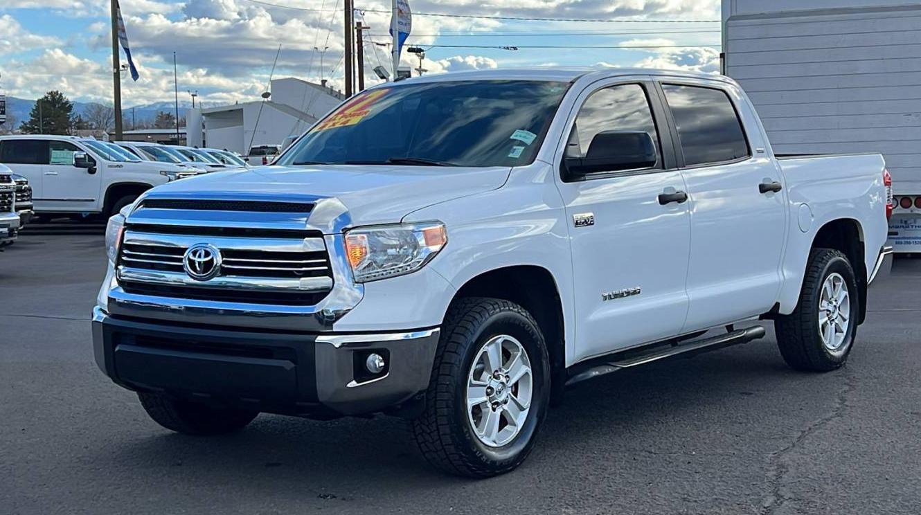 TOYOTA TUNDRA 2017 5TFDW5F18HX656981 image