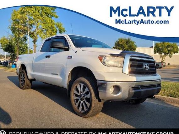 TOYOTA TUNDRA 2012 5TFUM5F11CX028842 image