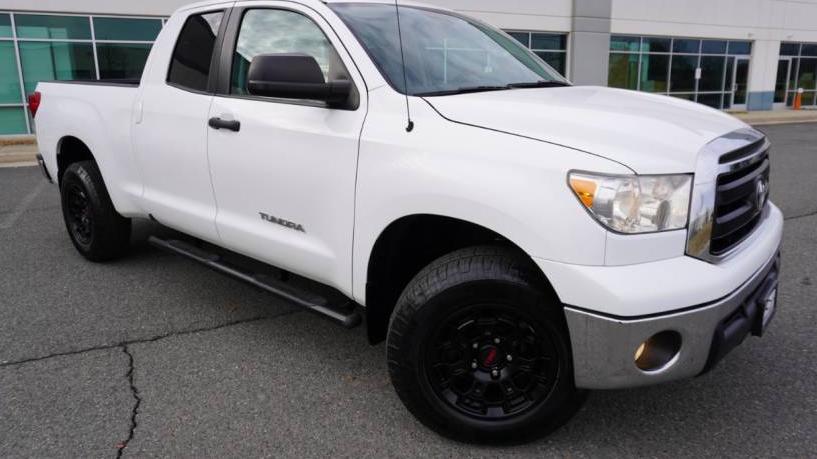 TOYOTA TUNDRA 2012 5TFUM5F13CX033122 image