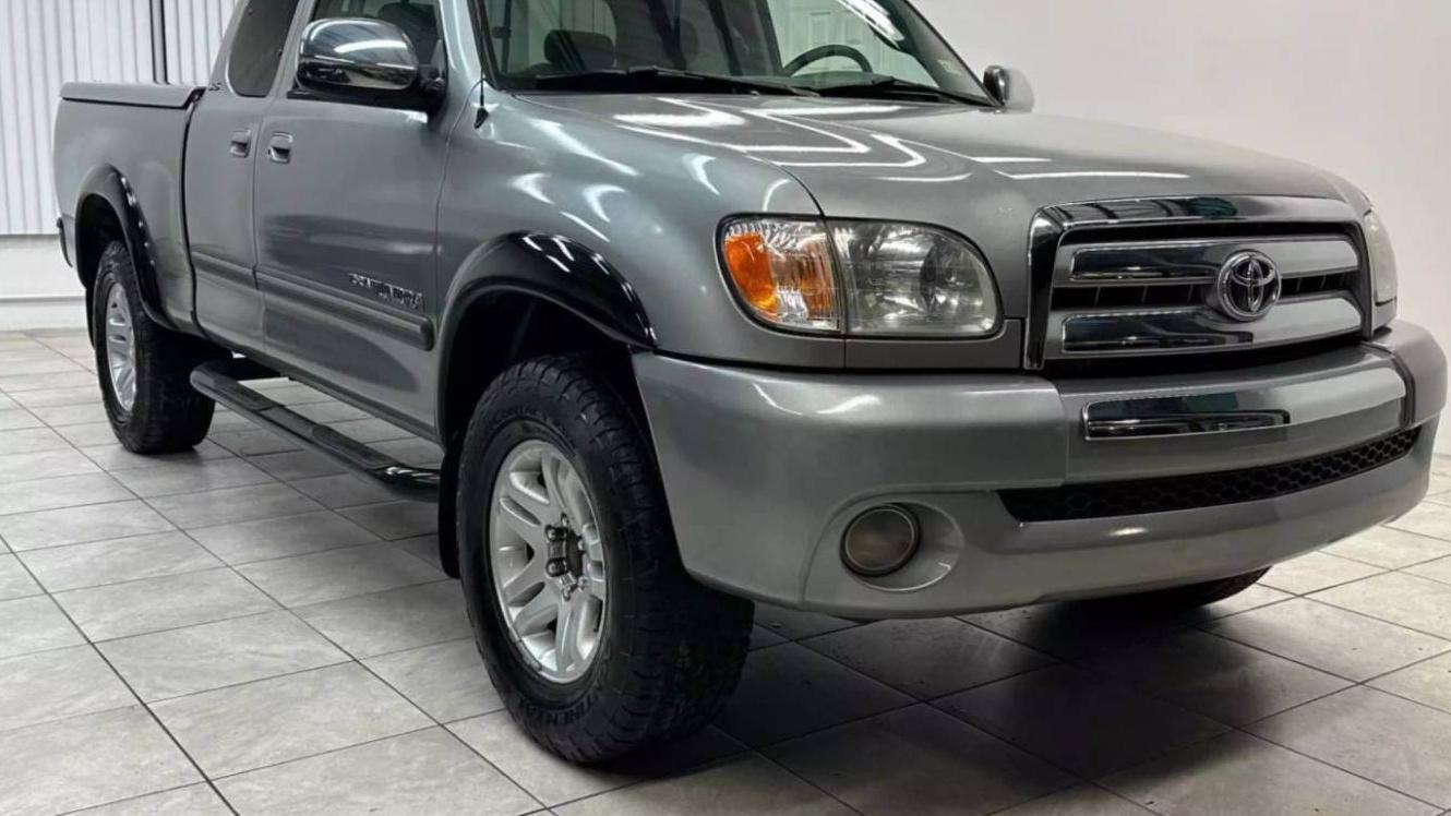 TOYOTA TUNDRA 2004 5TBBT44144S452586 image