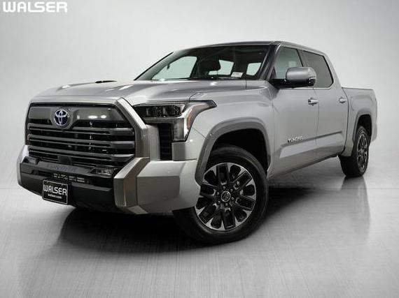 TOYOTA TUNDRA 2024 5TFJC5DB5RX062485 image