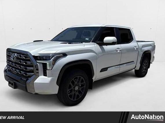 TOYOTA TUNDRA 2024 5TFNC5DB0RX067661 image