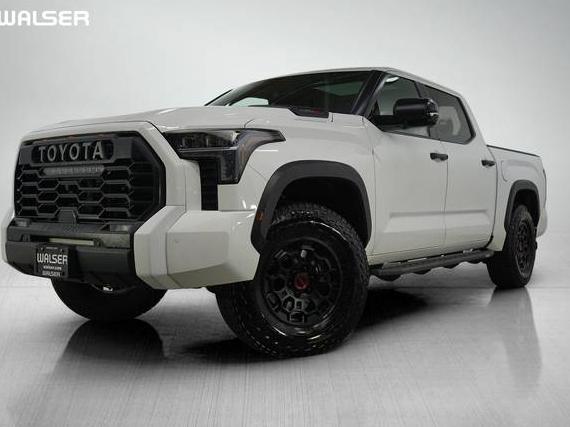 TOYOTA TUNDRA 2024 5TFPC5DB1RX040932 image