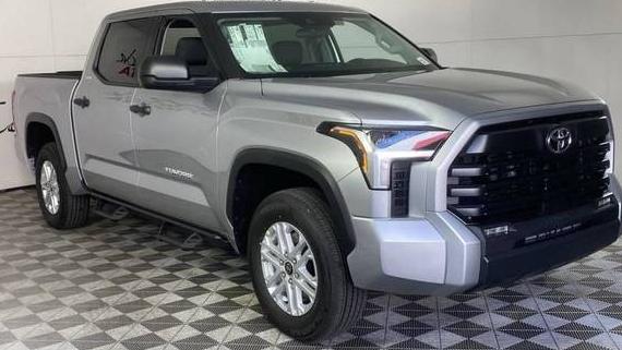 TOYOTA TUNDRA 2024 5TFLA5DB7RX196204 image