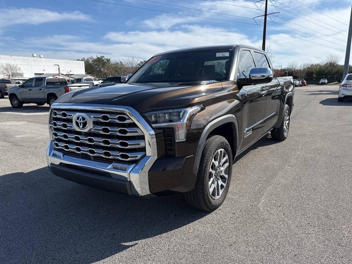 TOYOTA TUNDRA 2024 5TFMC5DB2RX080603 image