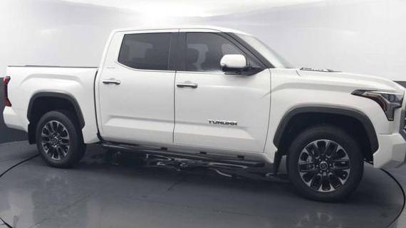 TOYOTA TUNDRA 2024 5TFJC5DB1RX065240 image