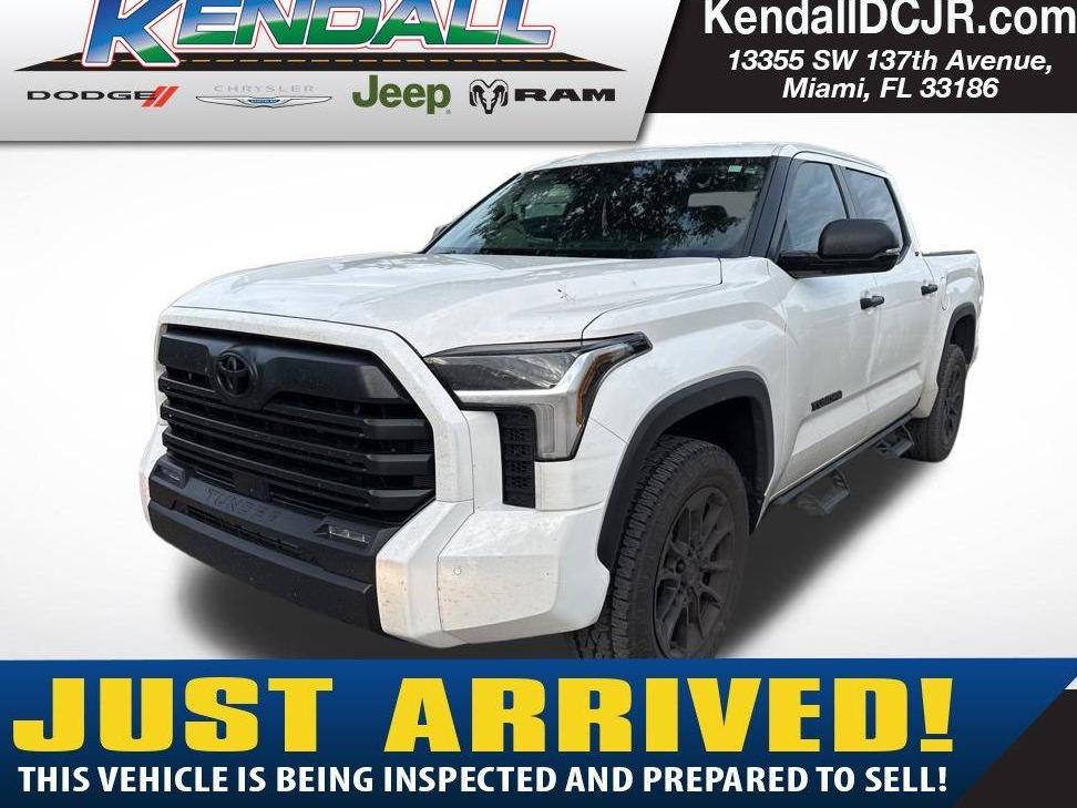 TOYOTA TUNDRA 2024 5TFLA5DB2RX176636 image