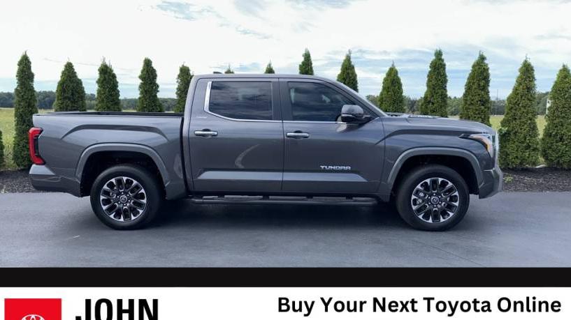 TOYOTA TUNDRA 2024 5TFJC5DB1RX068879 image