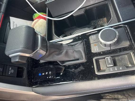 TOYOTA TUNDRA 2024 5TFNA5DB3RX180204 image