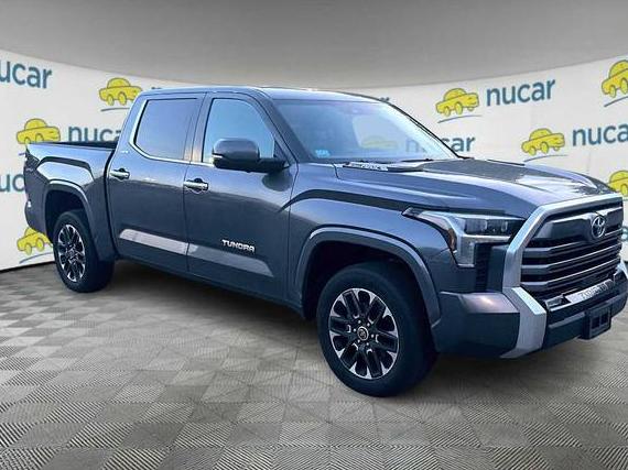 TOYOTA TUNDRA 2024 5TFJC5DB8RX046572 image
