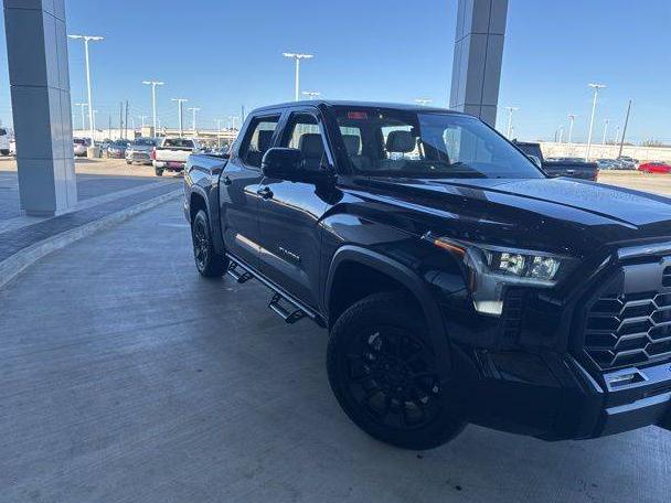 TOYOTA TUNDRA 2024 5TFWA5DB2RX185088 image