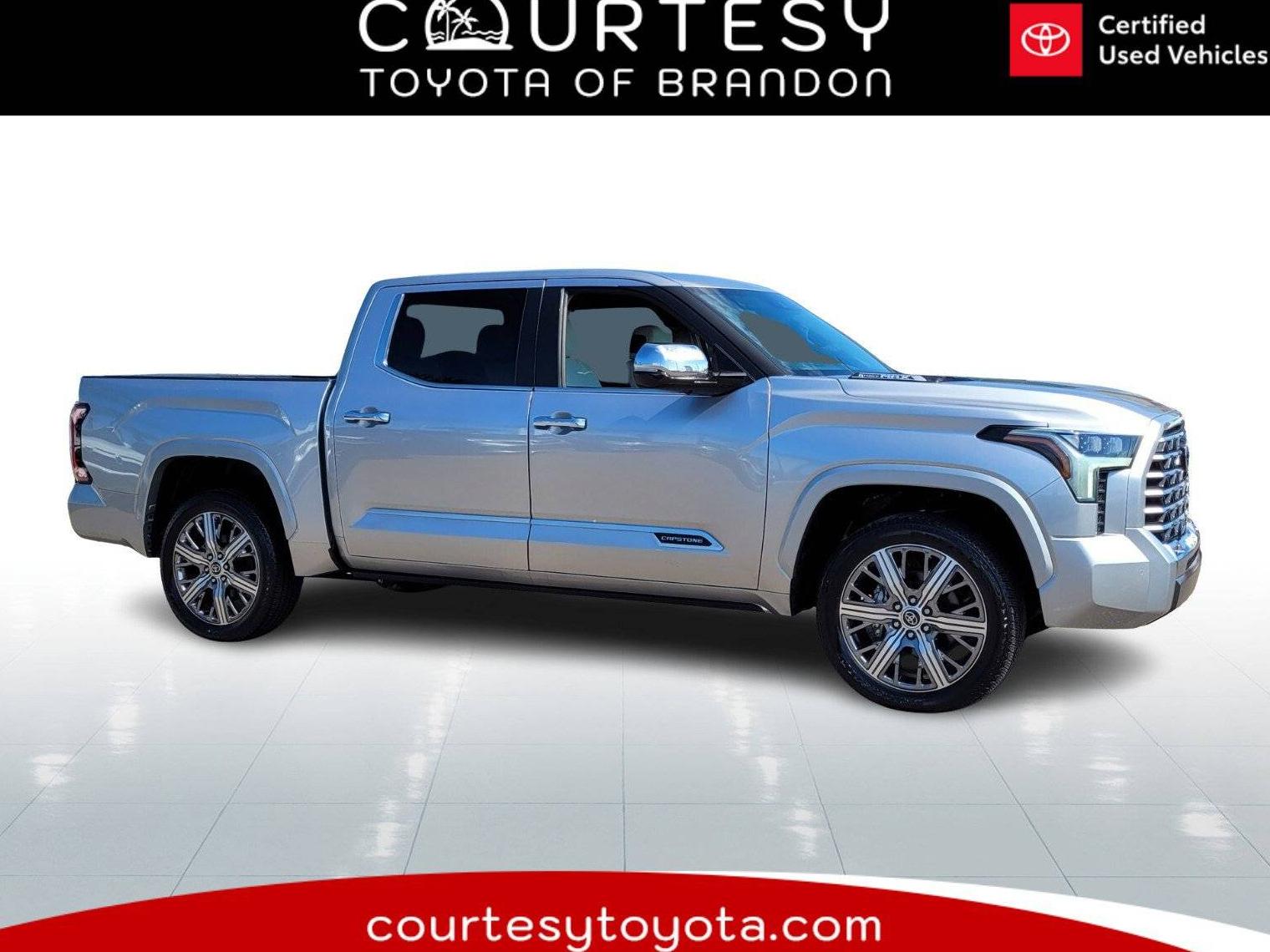 TOYOTA TUNDRA 2024 5TFVC5DB6RX059631 image