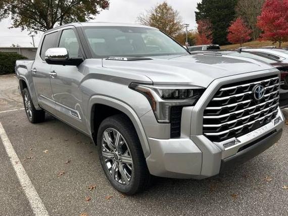 TOYOTA TUNDRA 2024 5TFVC5DB9RX068484 image TOYOTA TUNDRA 2024 5TFVC5DB9RX068484 image