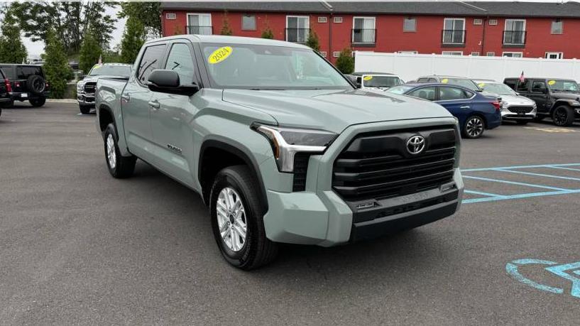 TOYOTA TUNDRA 2024 5TFLA5DB1RX207441 image