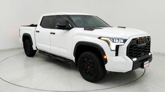 TOYOTA TUNDRA 2024 5TFPC5DB2RX070831 image