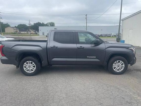 TOYOTA TUNDRA 2024 5TFLA5DB7RX230951 image