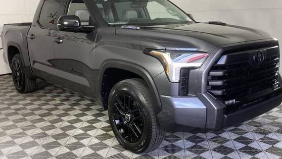 TOYOTA TUNDRA 2024 5TFWC5DB8RX076144 image
