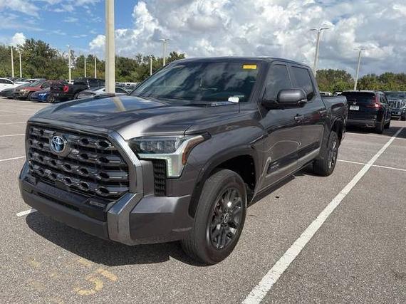 TOYOTA TUNDRA 2024 5TFNC5DB1RX082525 image